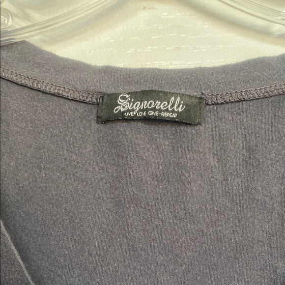 Gray Pineapple Graphic Tee - Picture 2 of 8